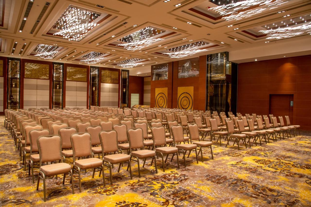 Kay-Em Spectra Hotel Chennai Dış mekan fotoğraf